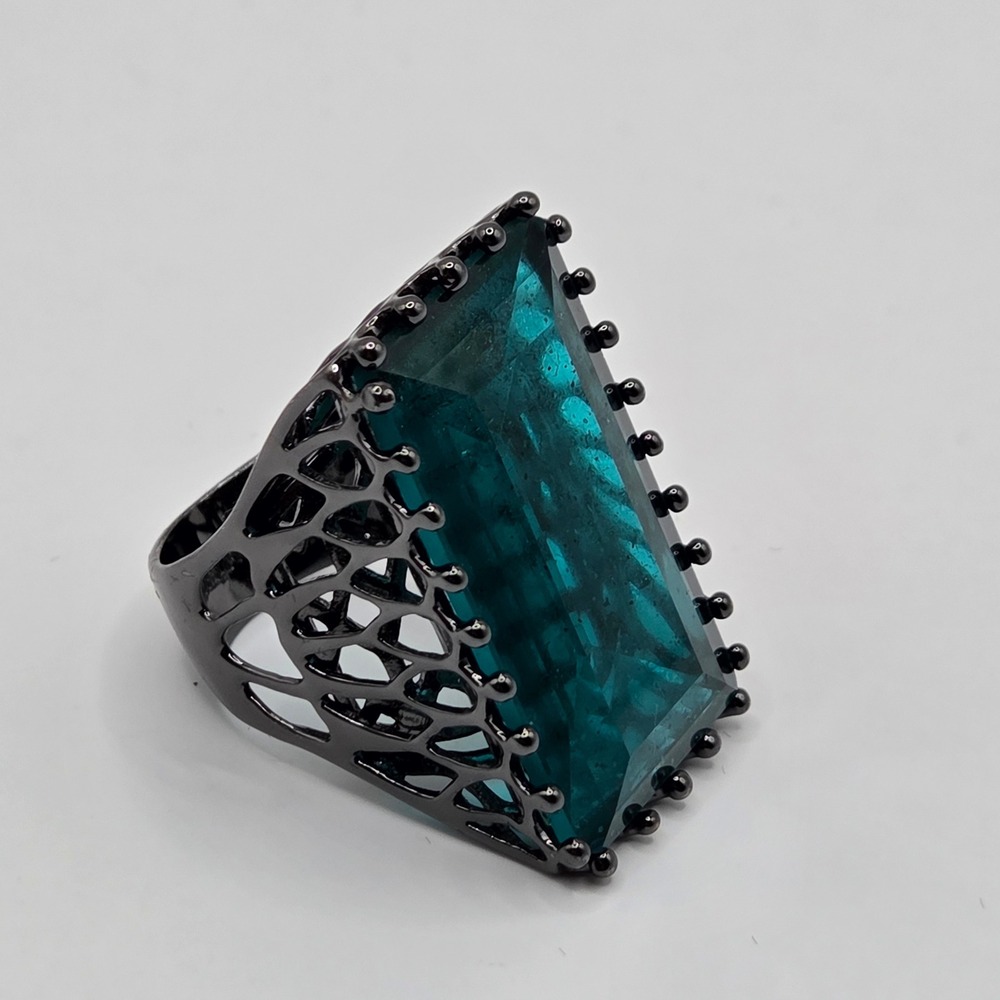 JewelMint Teal Green Faceted Stone Gunmetal Statement Ring Size 6.5